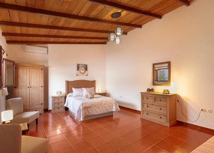 Casa Toscas Holiday home *