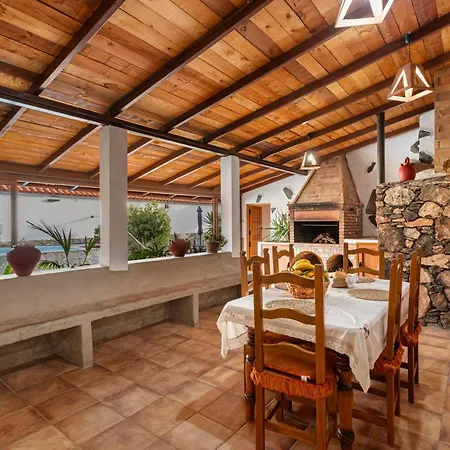 Casa Toscas بيت للعطل *