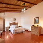 Casa Toscas Feriehus *